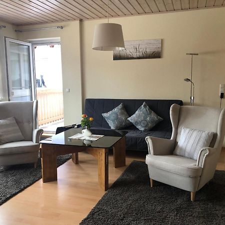 Ferienwohnung Am Gruenen Band Hellingen Екстериор снимка