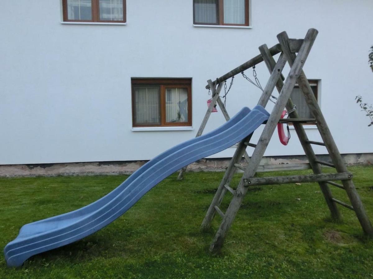 Ferienwohnung Am Gruenen Band Hellingen Екстериор снимка